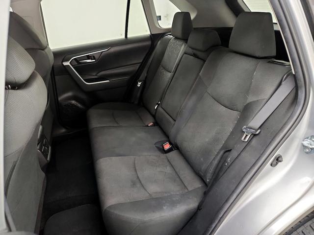 Photo of 2021 Silver Toyota RAV4