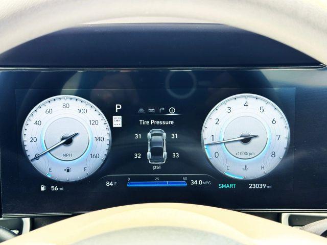 Photo of 2024 Gray Hyundai ELANTRA