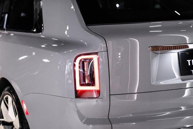 Photo of 2025 Tempest Gray Rolls-Royce Cullinan