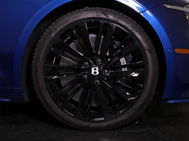 Photo of 2025 Sequin Blue Bentley Continental GT