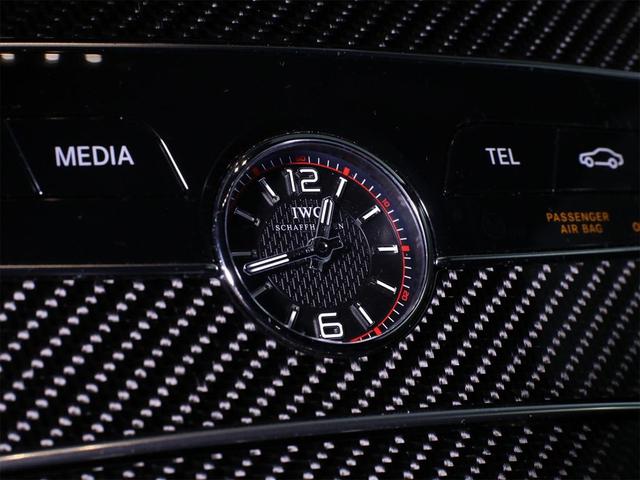 Photo of 2023 Selenite Grey Mercedes-Benz AMG C 63