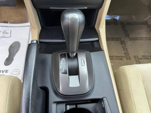 Photo of 2009 Taffeta White Honda Accord