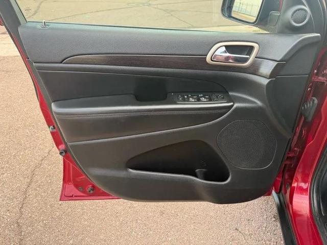 Photo of 2014  Jeep Grand Cherokee