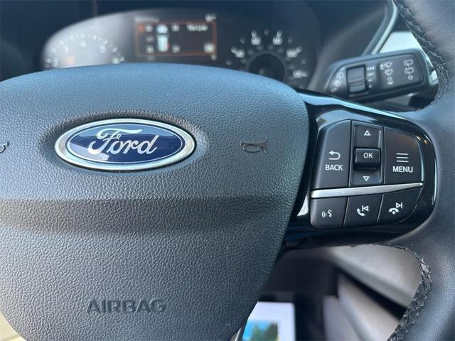 Photo of 2021 Blue Ford Escape