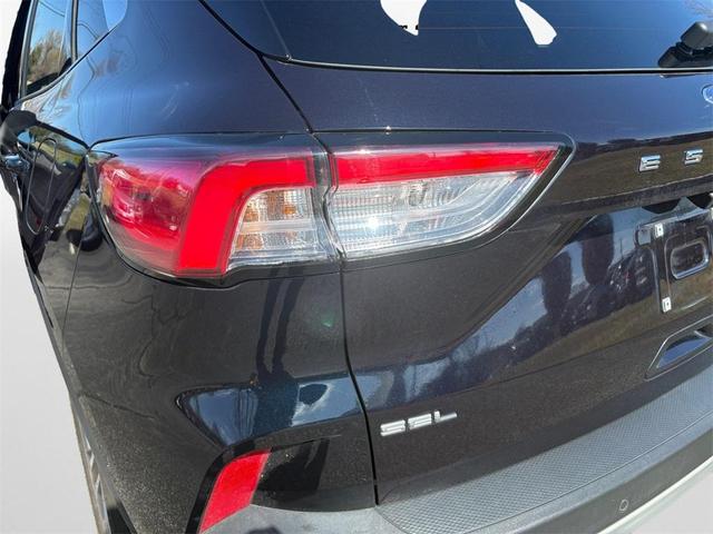 Photo of 2021 Blue Ford Escape
