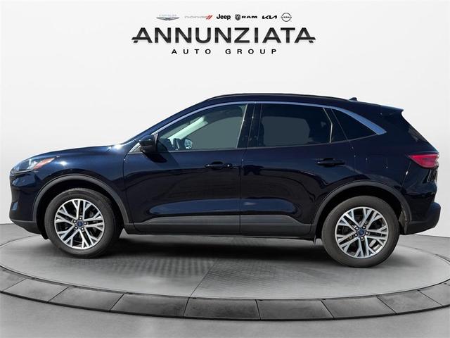 Photo of 2021 Blue Ford Escape