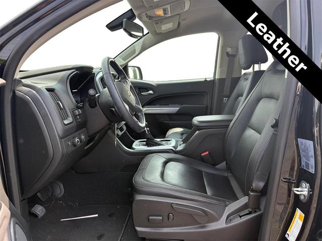 Photo of 2022 Black Chevrolet Colorado