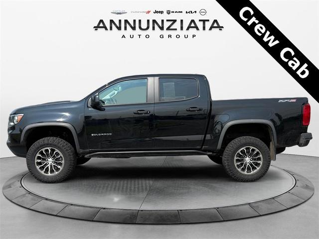 Photo of 2022 Black Chevrolet Colorado