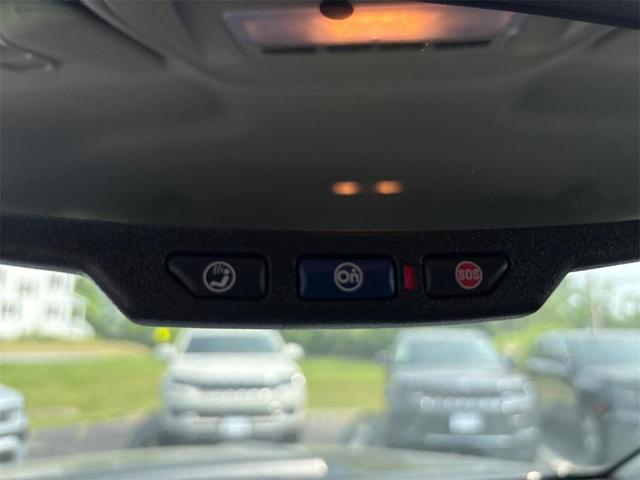 Photo of 2022 Black Chevrolet Colorado
