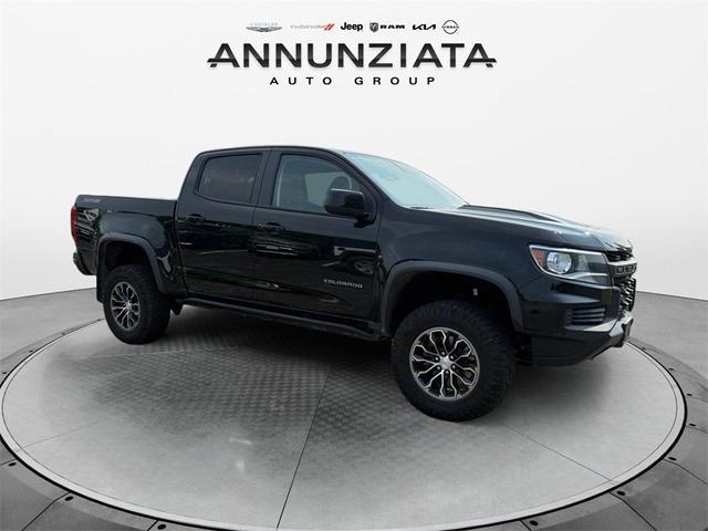 Photo of 2022 Black Chevrolet Colorado