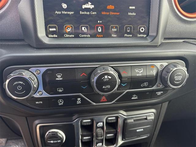 Photo of 2023 Black Clearcoat Jeep Gladiator