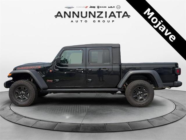 Photo of 2023 Black Clearcoat Jeep Gladiator