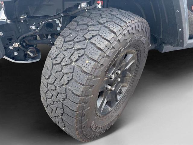 Photo of 2023 Black Clearcoat Jeep Gladiator