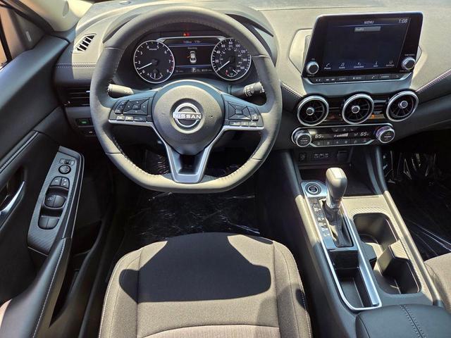 Photo of 2025 Super Black Nissan Sentra
