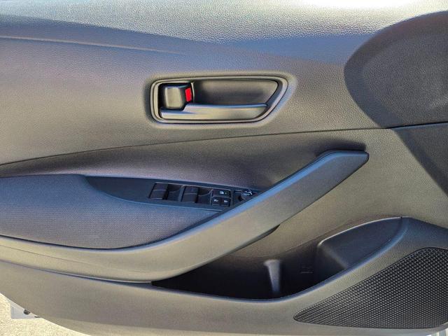 Photo of 2022 Classic Silver Toyota Corolla