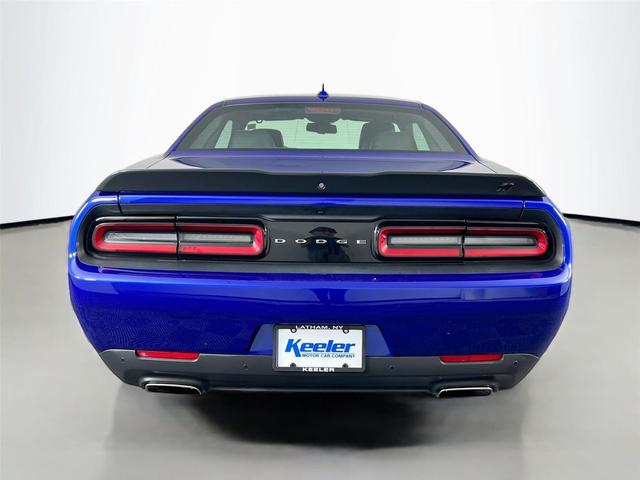 Photo of 2019 Indigo Blue Dodge Challenger