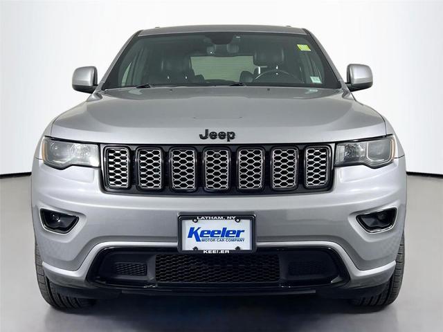Photo of 2018 Billet Silver Metallic Clearcoat Jeep Grand Cherokee