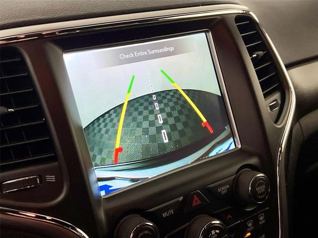 Photo of 2018 Billet Silver Metallic Clearcoat Jeep Grand Cherokee