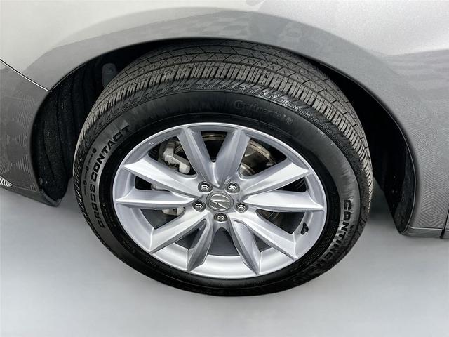 Photo of 2024 Liquid Carbon Metallic Acura RDX