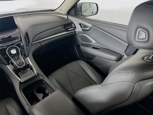 Photo of 2024 Liquid Carbon Metallic Acura RDX