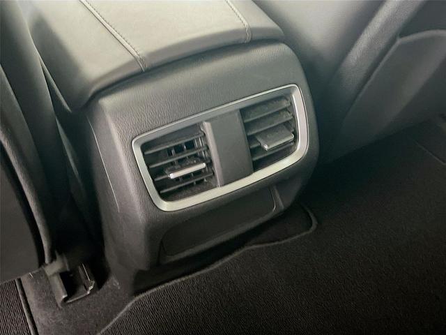 Photo of 2024 Liquid Carbon Metallic Acura RDX