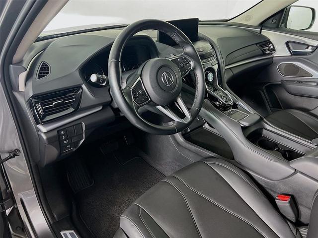 Photo of 2024 Liquid Carbon Metallic Acura RDX