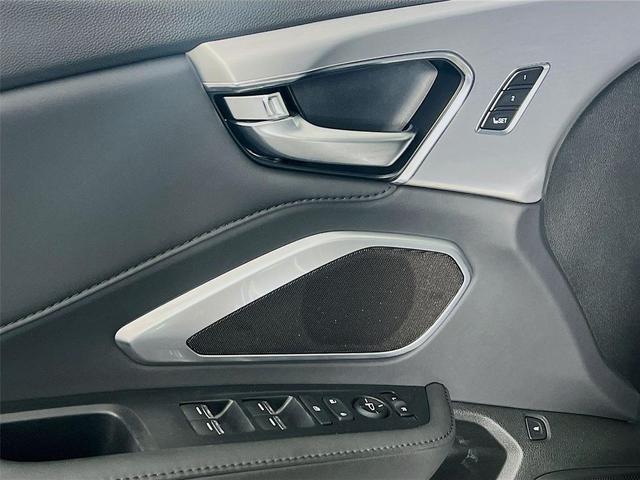 Photo of 2024 Liquid Carbon Metallic Acura RDX
