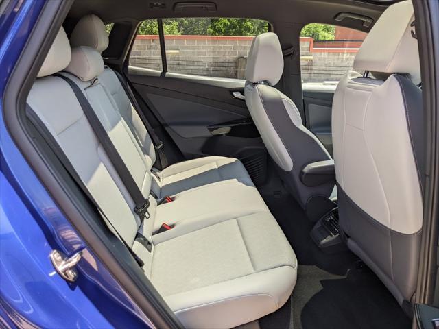 Photo of 2021 Blue Metallic Volkswagen ID.4