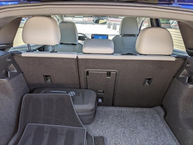 Photo of 2021 Blue Metallic Volkswagen ID.4