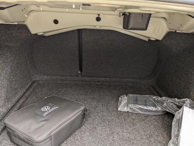 Photo of 2022 Silver Metallic Volkswagen Jetta