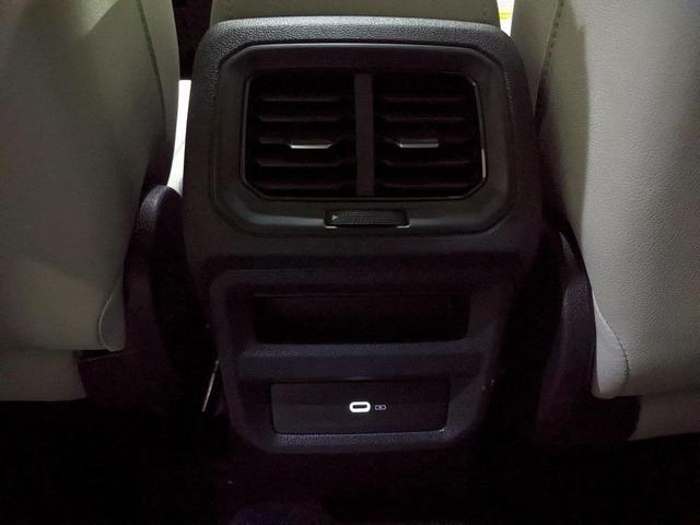 Photo of 2025 Pure White Volkswagen Taos