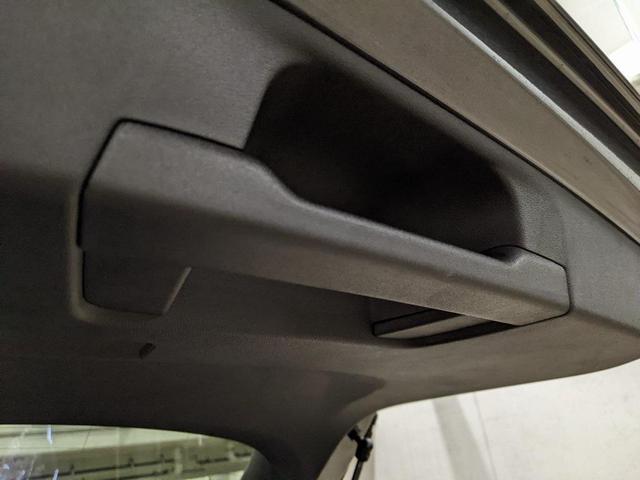 Photo of 2025 Platinum Volkswagen Tiguan