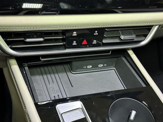 Photo of 2025 Mountain Lake B Volkswagen Atlas