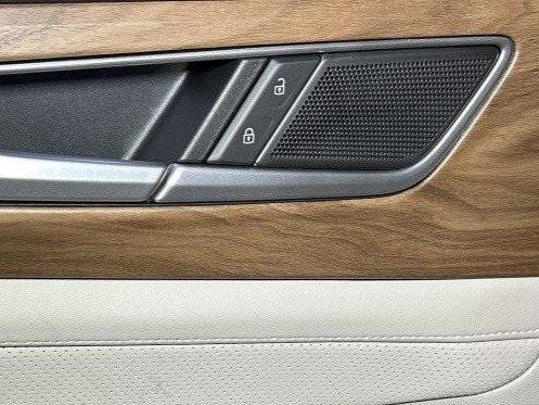 Photo of 2025 Mountain Lake B Volkswagen Atlas