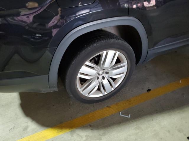 Photo of 2019 Deep Black Pearl Volkswagen Atlas