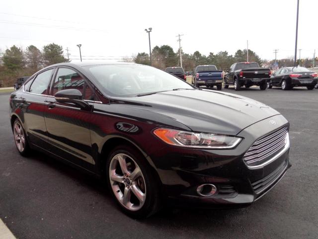 Photo of 2013 Black Ford Fusion