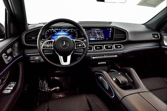 Photo of 2023 Black Mercedes-Benz GLE 450