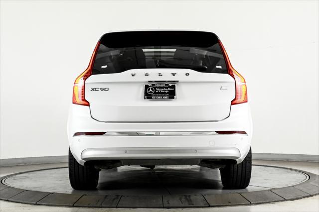 Photo of 2022 CRYSTAL WHITE MET Volvo XC90 Recharge Plug-In Hybrid