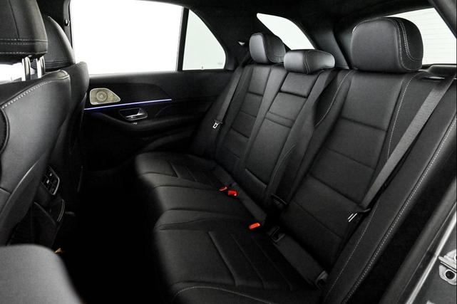 Photo of 2026 SELENITE GREY Mercedes-Benz GLE 450e