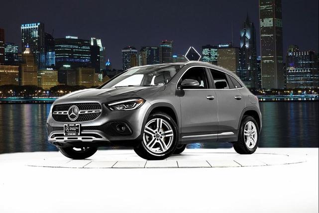 Photo of 2021 MOUNTAIN GREY MET Mercedes-Benz GLA 250