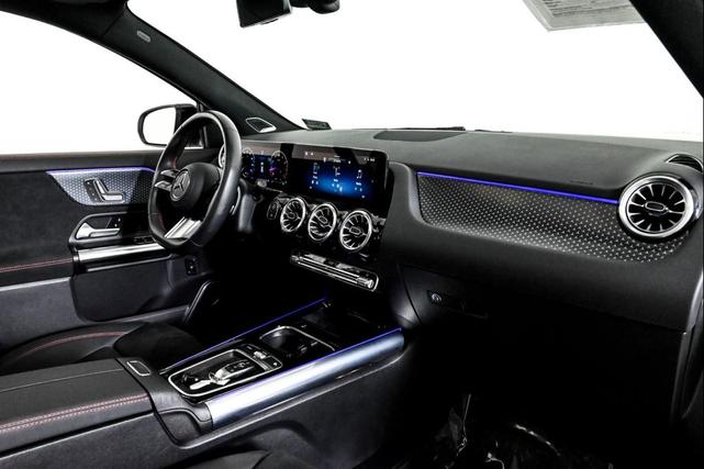 Photo of 2024 Polar White Mercedes-Benz GLA 250