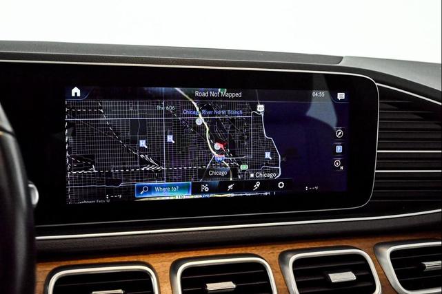 Photo of 2021 Polar White Mercedes-Benz GLE 450