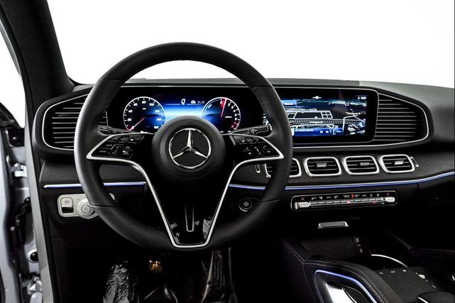 Photo of 2025 CIRRUS SILVER Mercedes-Benz GLE 450e