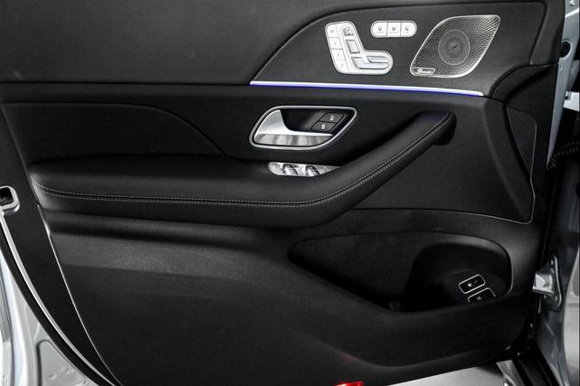 Photo of 2025 CIRRUS SILVER Mercedes-Benz GLE 450e