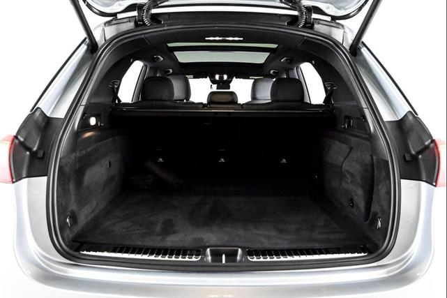 Photo of 2025 CIRRUS SILVER Mercedes-Benz GLE 450e