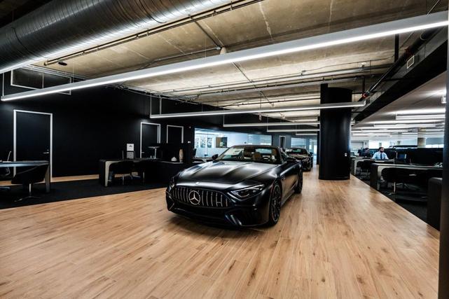 Photo of 2026 TWILIGHT BLUE Mercedes-Benz GLE 350