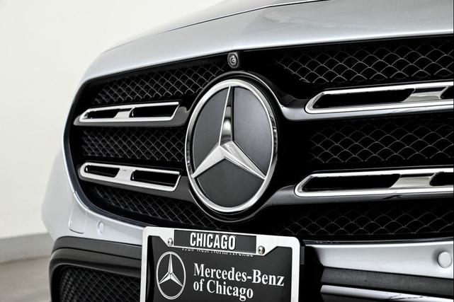 Photo of 2022 CIRRUS SILVER Mercedes-Benz E-Class