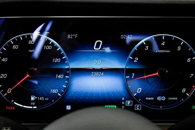 Photo of 2022 CIRRUS SILVER Mercedes-Benz E-Class