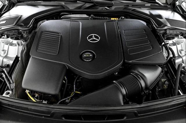 Photo of 2025 CIRRUS SILVER Mercedes-Benz C-Class