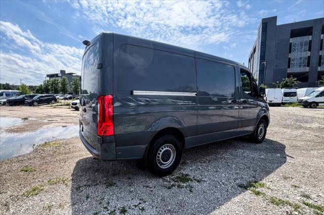Photo of 2019 Graphite Grey Mercedes-Benz Sprinter 1500